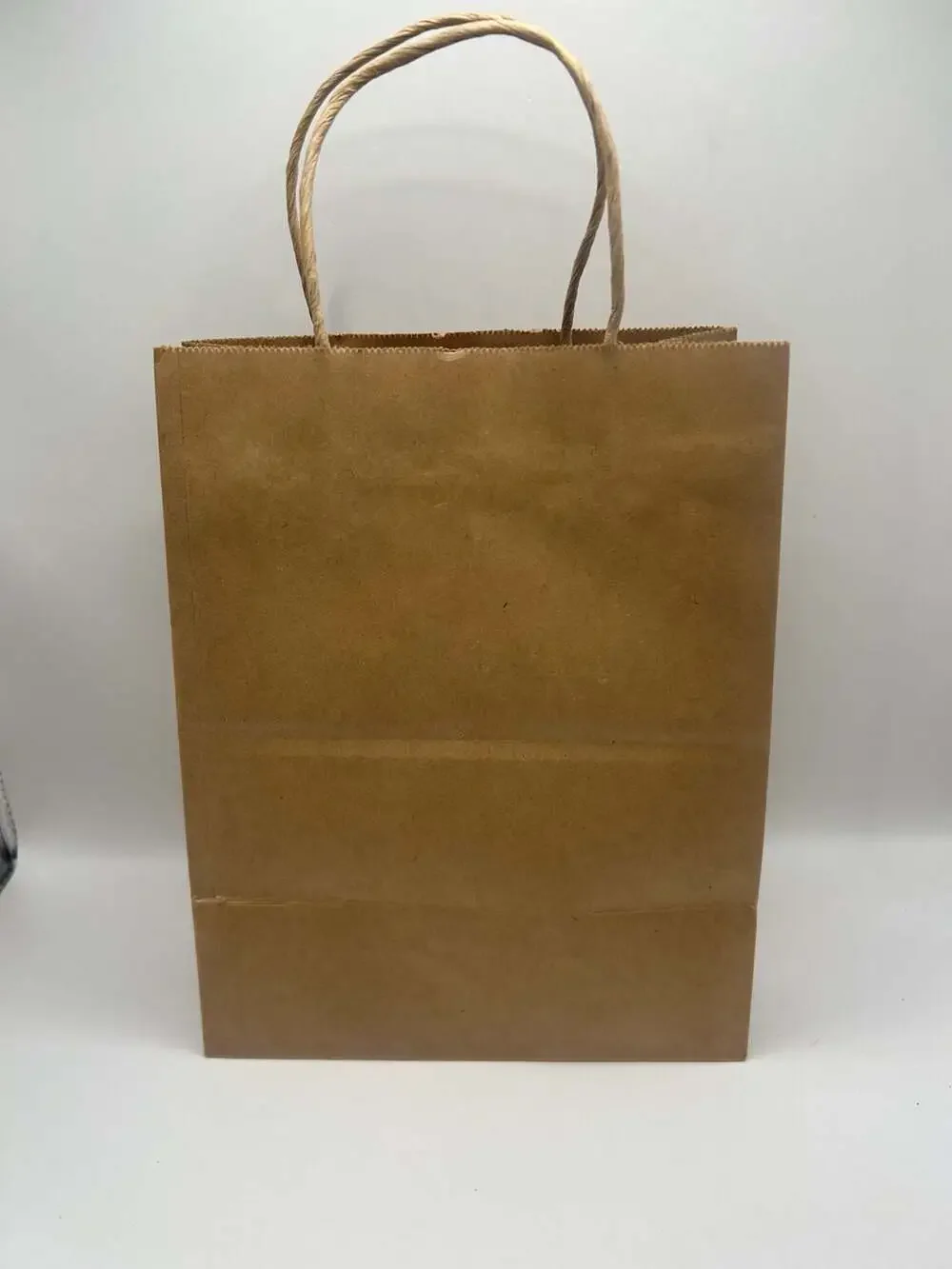 15 Pack Kraft Paper Gift Bags with Handles “Welcome”